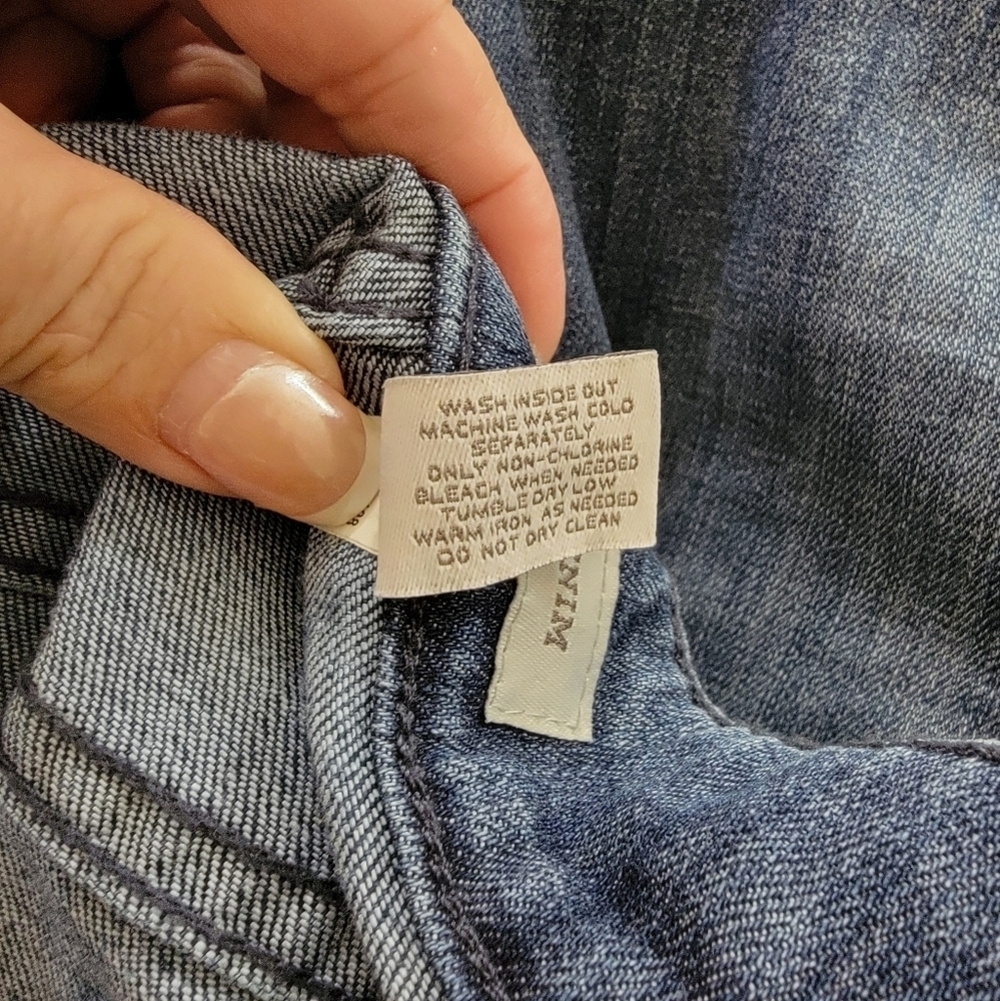 Chico's Platinum Ankle Denim Jeans W/Embellished Pocket - Picture 7 of 7